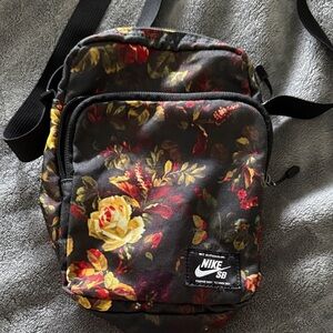 Nike SB Black Floral Messenger Bag